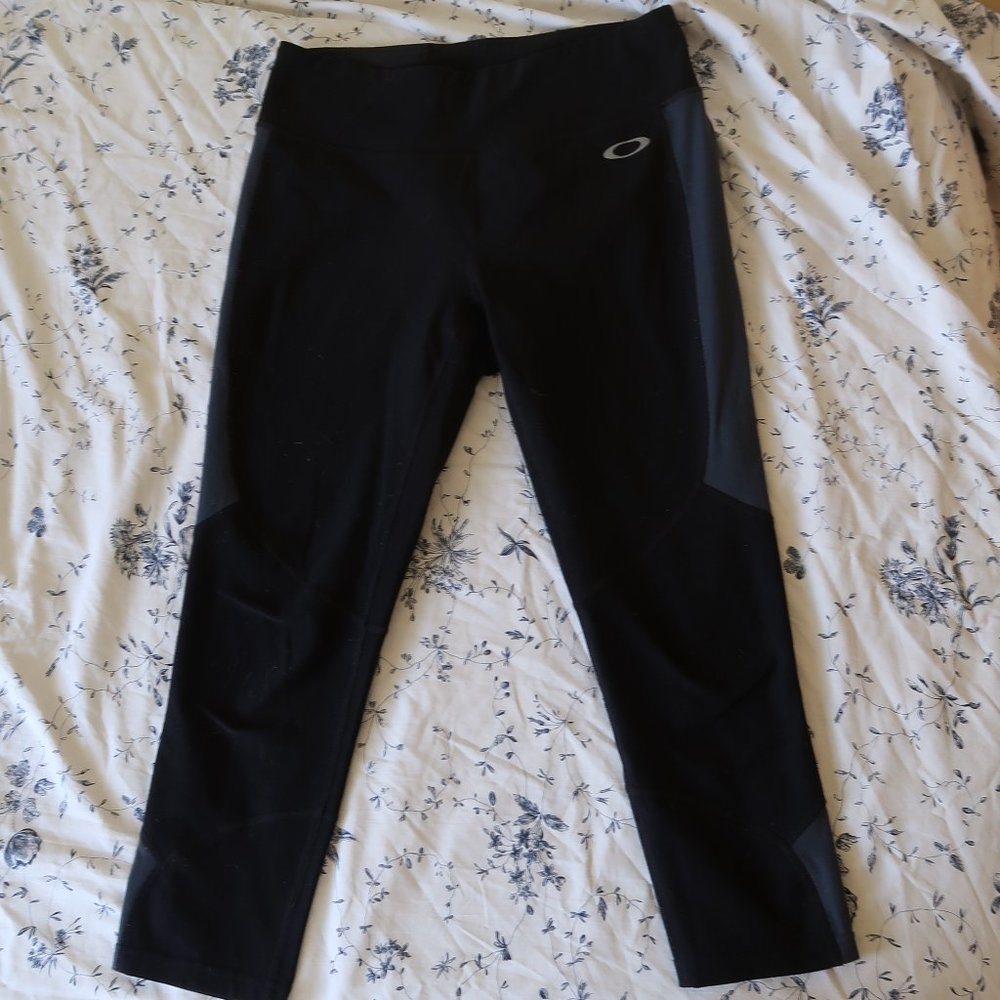 oakley leggings